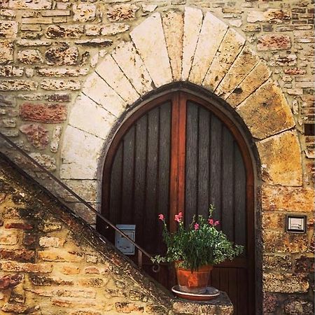 Assisi Anfiteatro Romano Екстер'єр фото